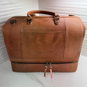 NWOT! Suzette’s Steal Two Compartment Duffle Bag